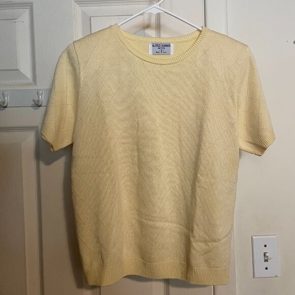 Womens Alfred Dunner Short Sleeve Sweater Shirt Yellow Diamond Knit Size SP - Picture 1 of 3